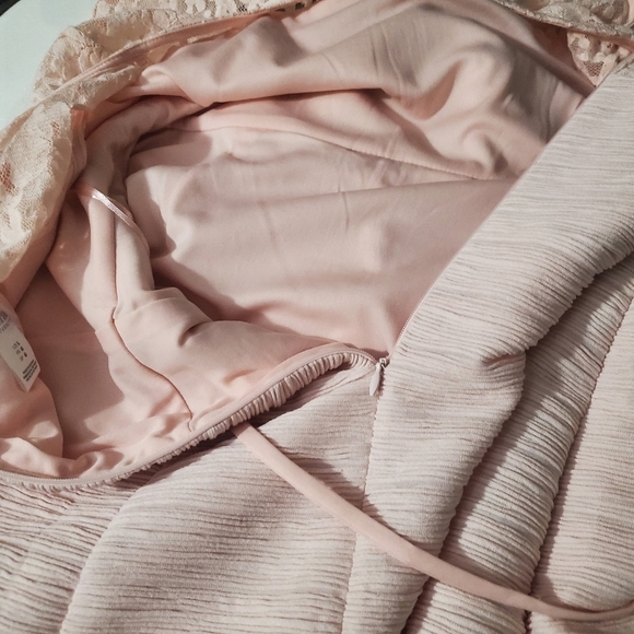 NWOT MOTHERHOOD PINK SLEEVELESS SHIFT DRESS W/LACE TOP/FULLY LINED/SIZE LARGE - Picture 11 of 12